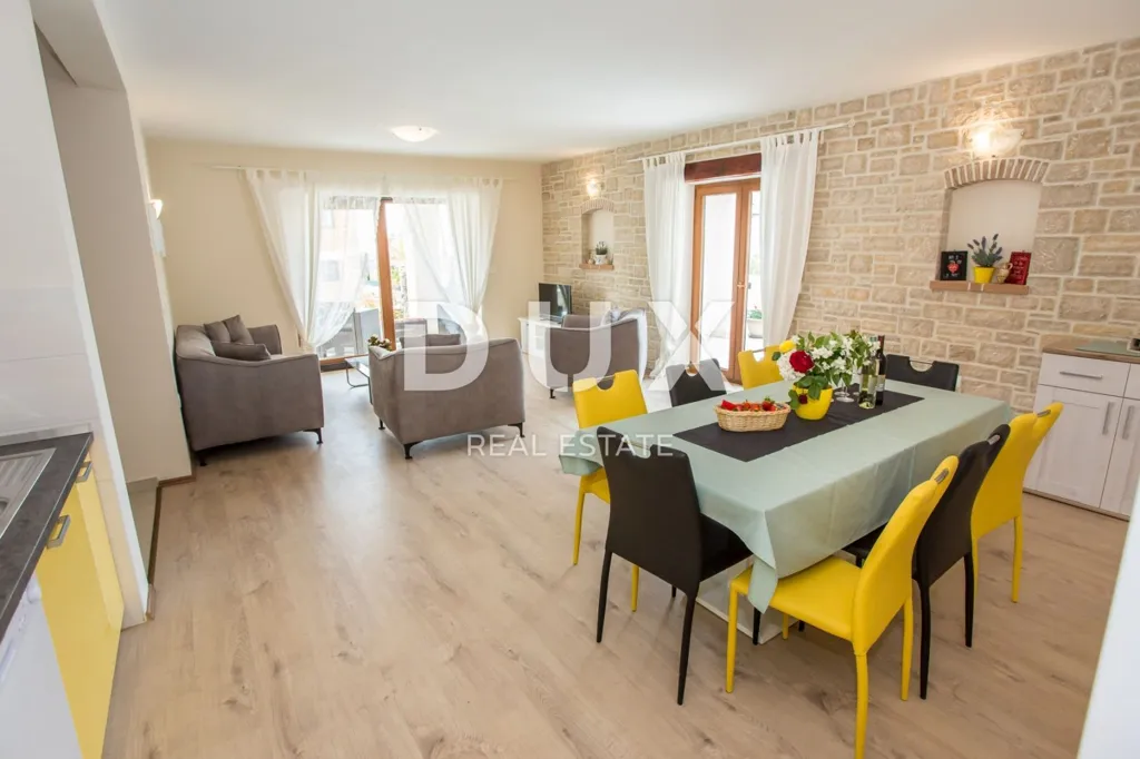 Söögituba - Villa with Pool near Poreč, Istra