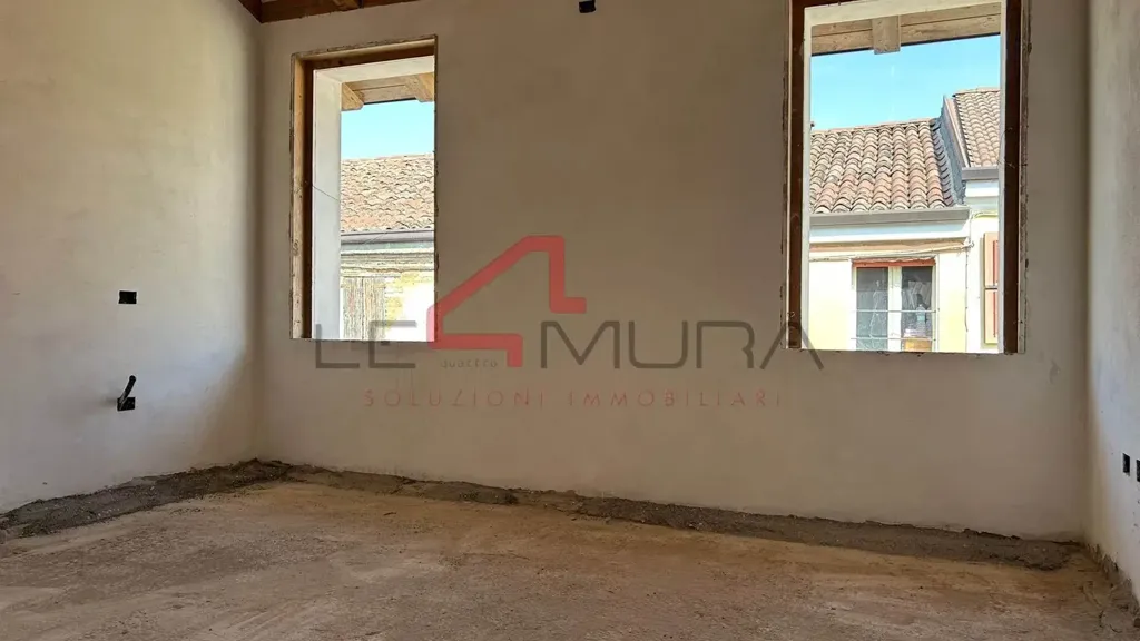 Pièces - Independent House to Personalise in Nogara