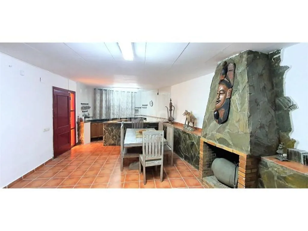 Söögituba - Luxury House with Pool in Lloret de Mar
