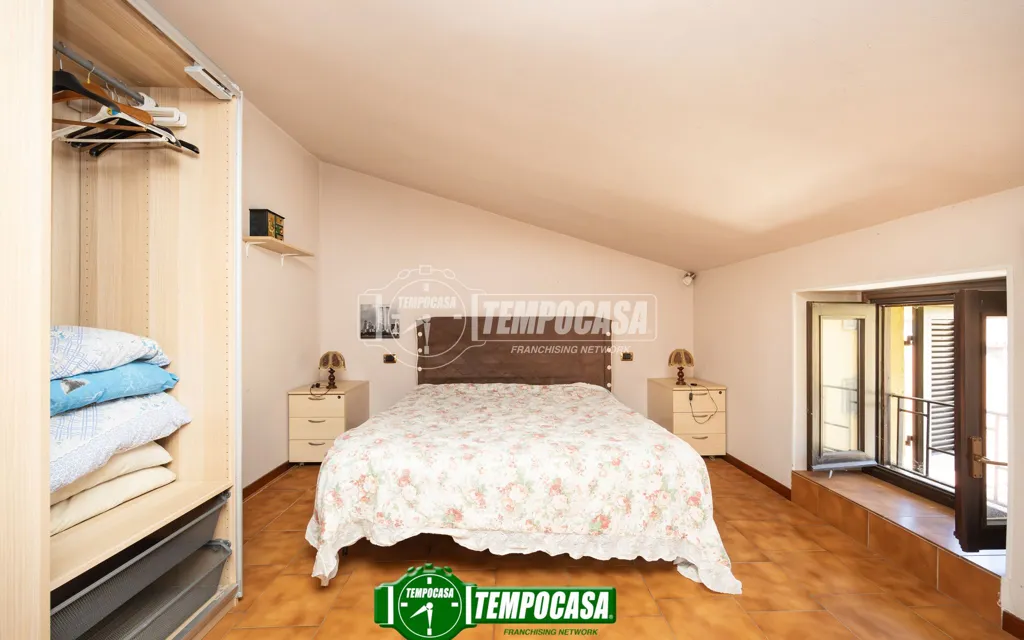 Chambres - Terraced House with Terrace in Brembate