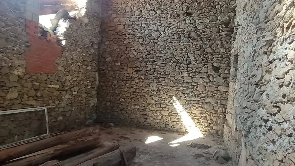 Toad - Rustic Property with Garden in Meylan
