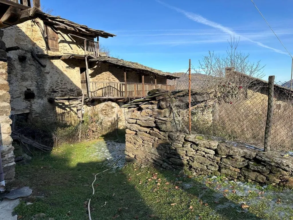 Aed - Rustic Stone House in Melle, Borgata Cornaglia