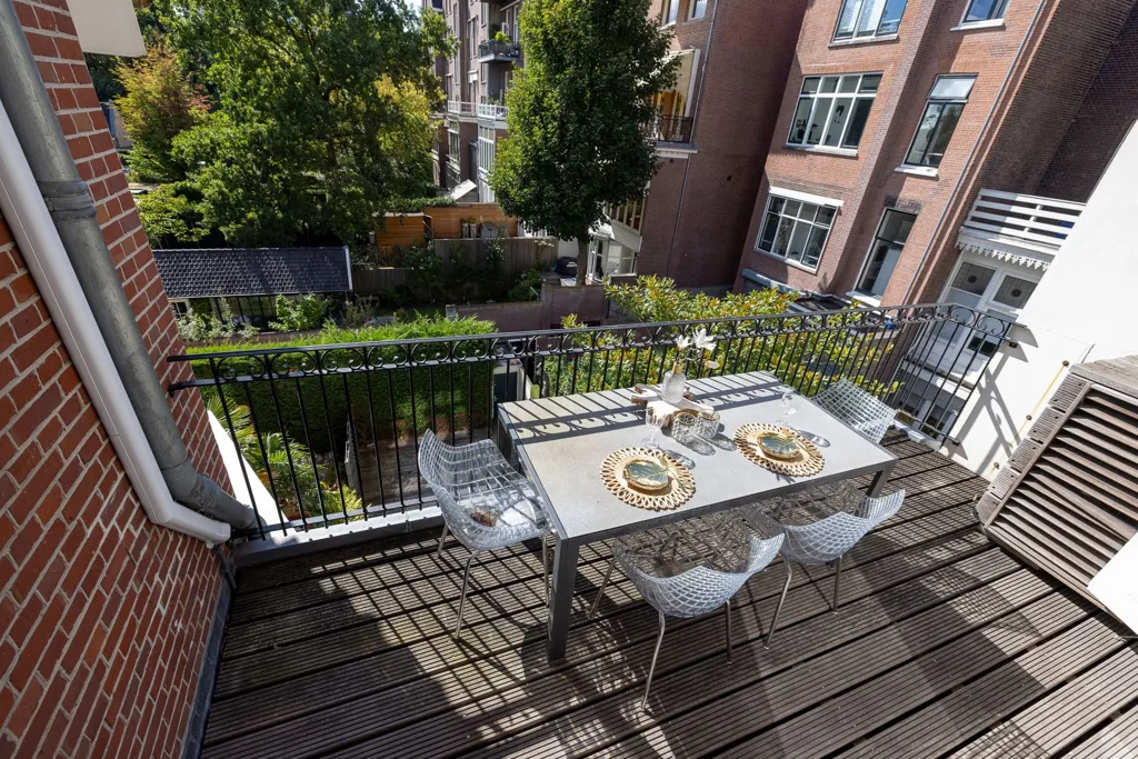 Terrass - Monumental Apartment with Terrace in Rotterdam