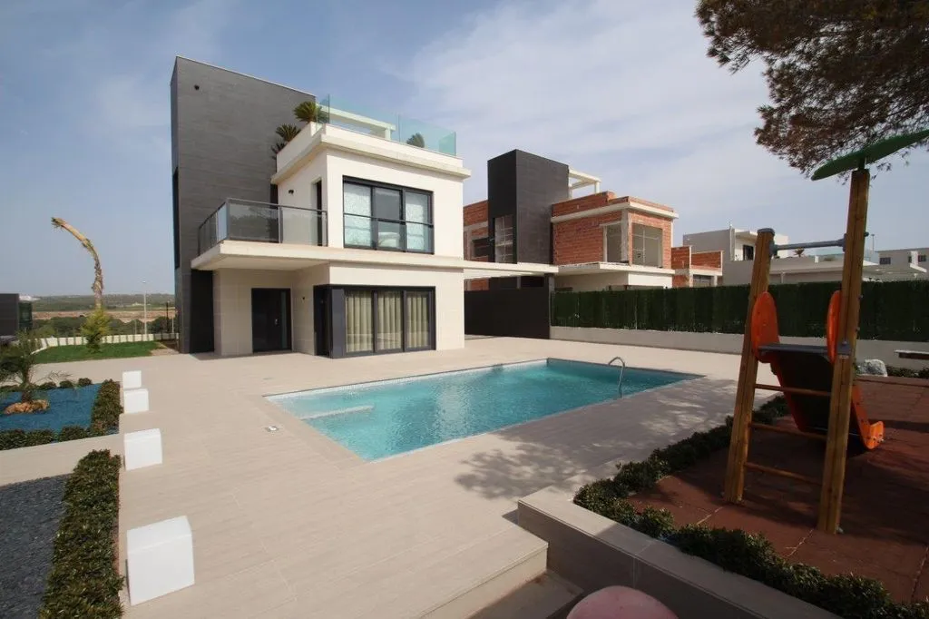 Piscine - Luxury Villa with Lake and Sea Views in San Miguel