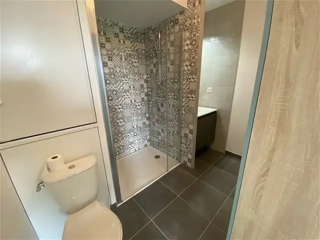 Bagni - Meubled Studio with Balcony in Nantes