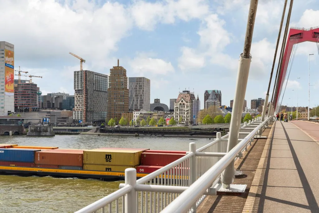 Two-Bedroom Apartment with River View in Rotterdam