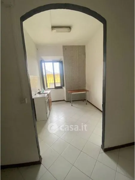 Bureau - Ground Floor Bilocale in Orte