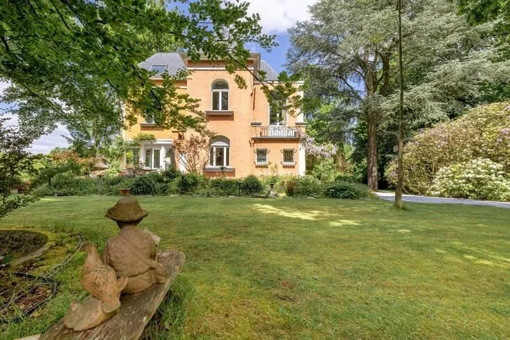 5-bedroom house in BE