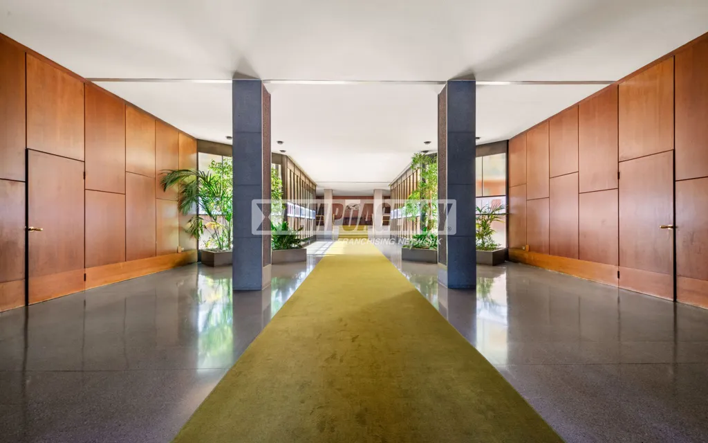 Entrée - Penthouse with Panoramic View in Milan