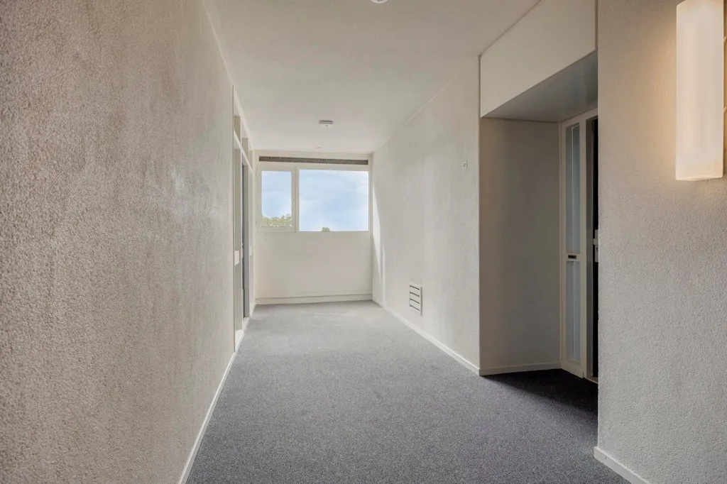 Esik - 3-Bedroom Apartment with Balcony in Eindhoven