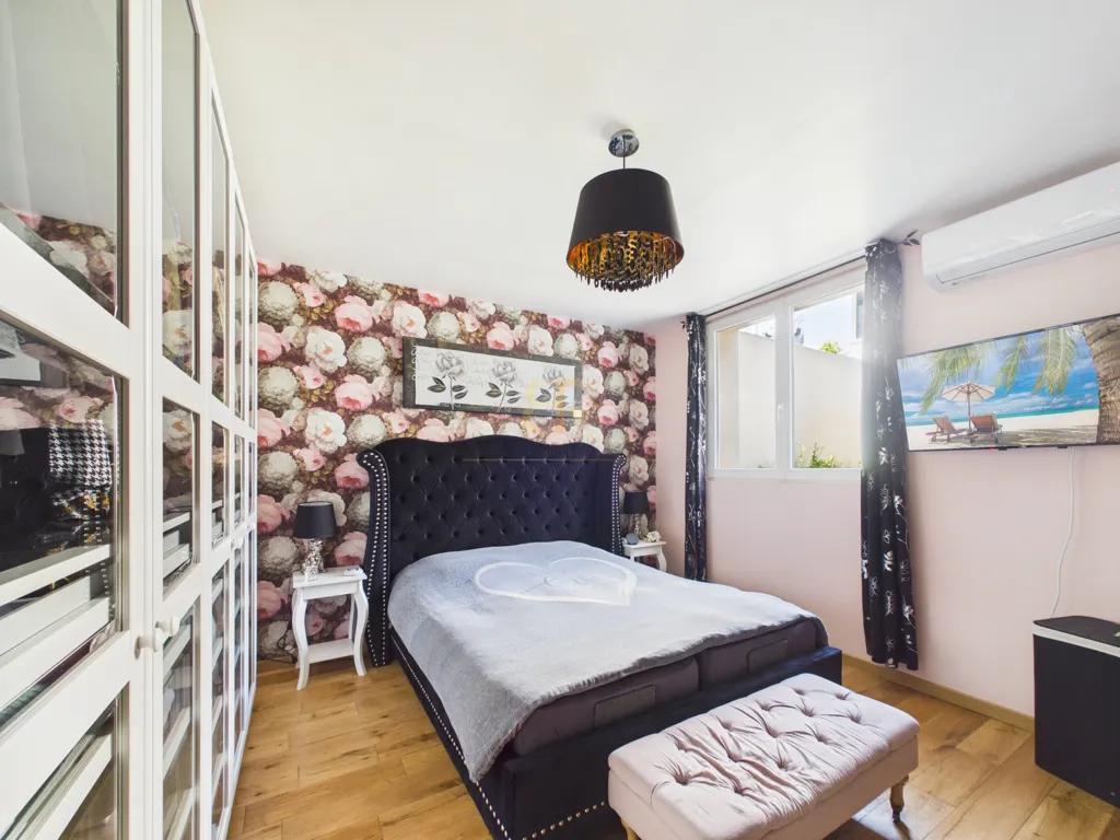Chambres - Maison avec Terrasse et Jardin à Reims