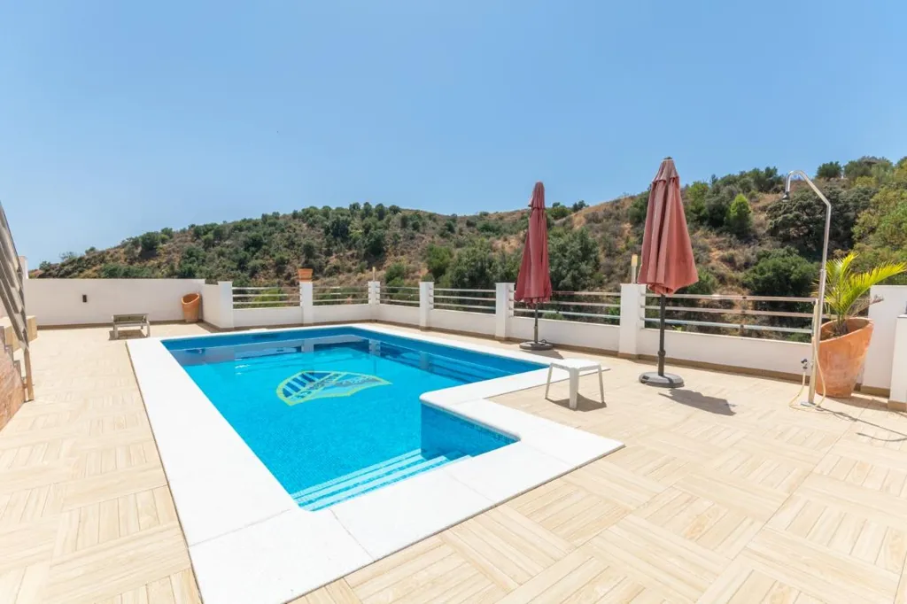 Piscine - Detached Villa with Orchard in Mijas Costa