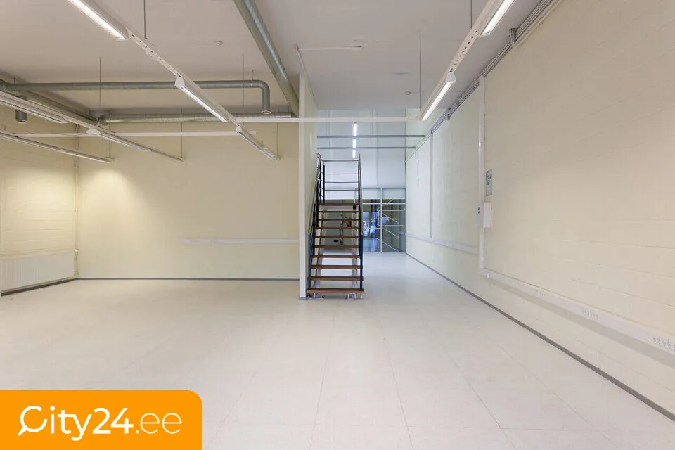 Stanze - Stock-Office Space with Retail in Peetri