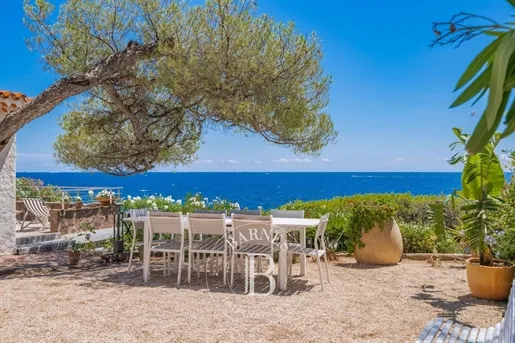 Terrasse - Villa Contemporaine avec Vue Mer à Saint-Raphaël