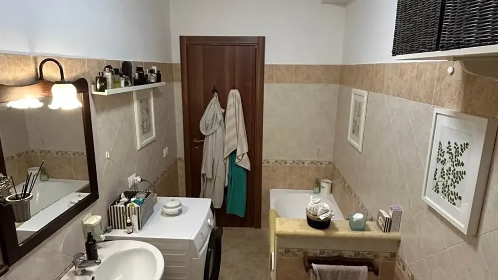 Salles de bain - Contemporary Villa with Garden in Anzio