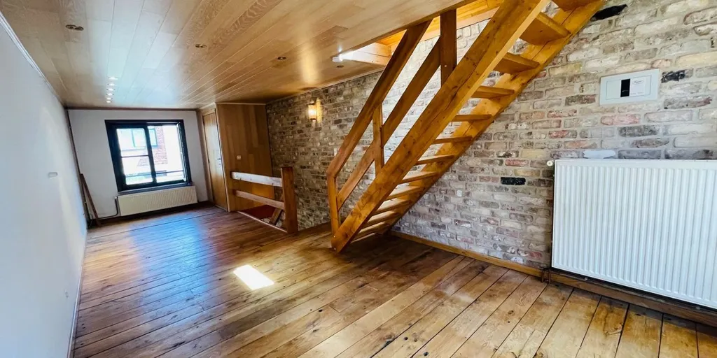 Pièces - Rijwoning Charmante avec Patio à Bruges