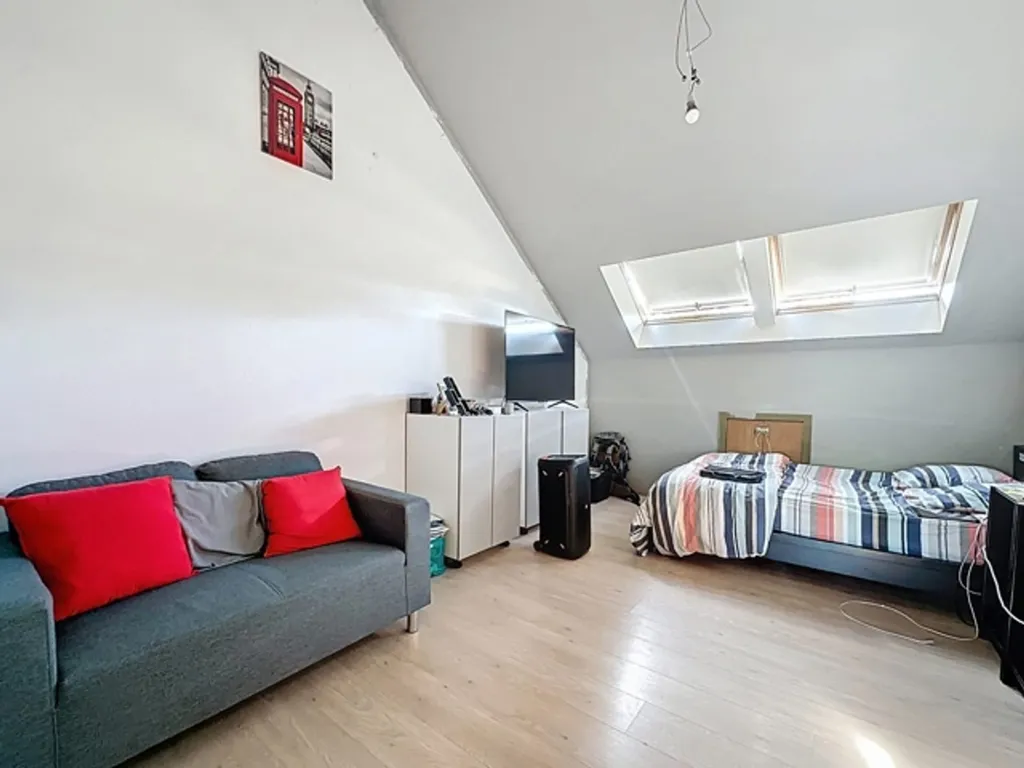 Magamistoad - Duplex with Terrace in Sprimont