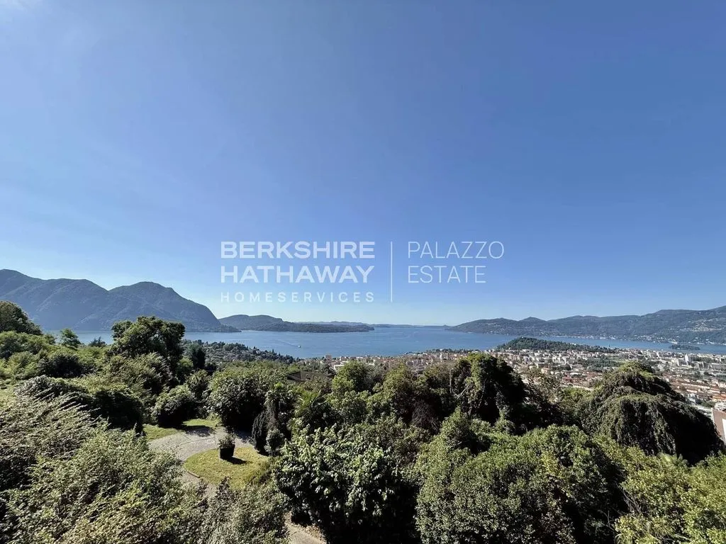 Terrass - Development Land with Lake View in Verbania