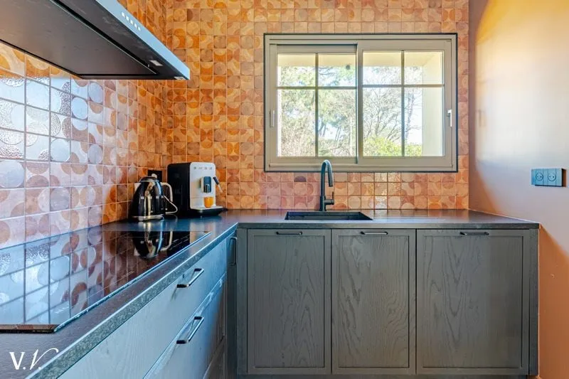 Kitchen - Renovated Villa with Pool in Cap Ferret