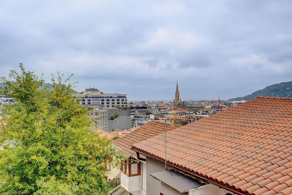 Terrass - Spacious Flat with Views in San Roque