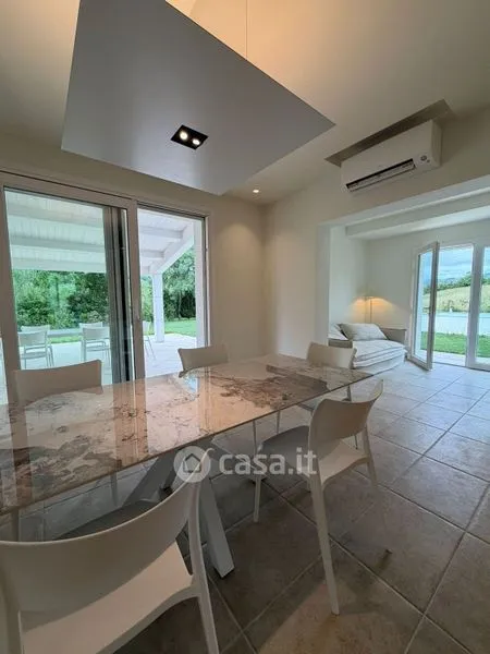 Sala da pranzo - Modern Villa with Pool in Coriano