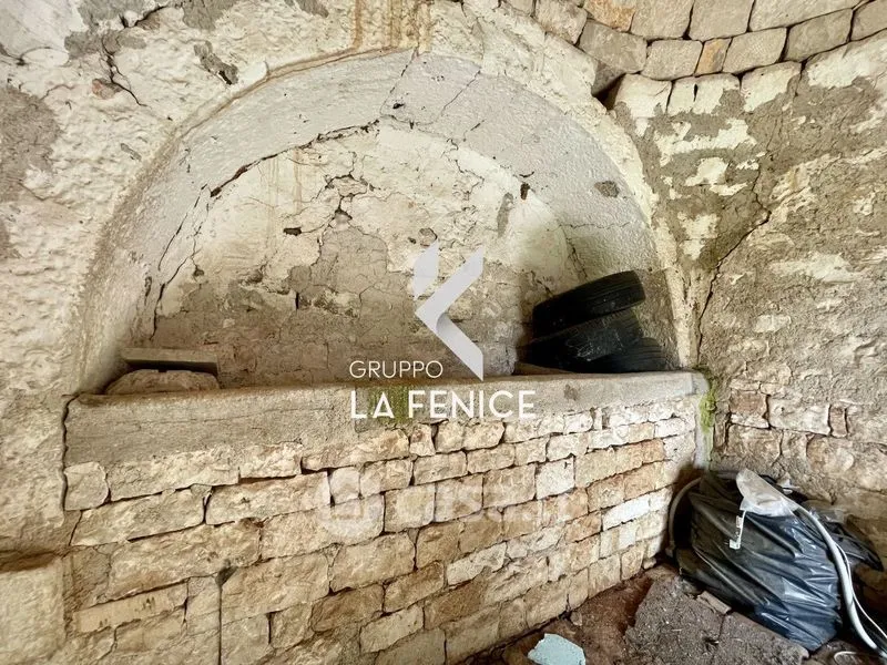 Toad - Rustic Masseria with Panoramic Views in Martina Franca