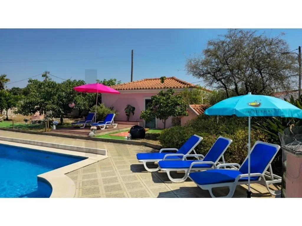 Piscine - Luxury House with Multiple Units in Setúbal