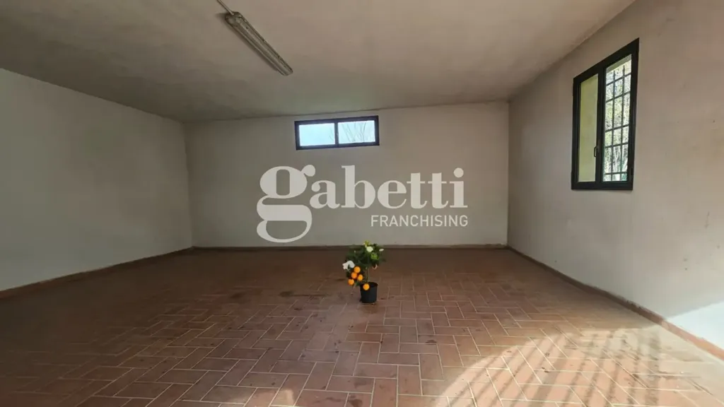 Stanze - Rustic-Style Apartment with Private Garden in Scandicci