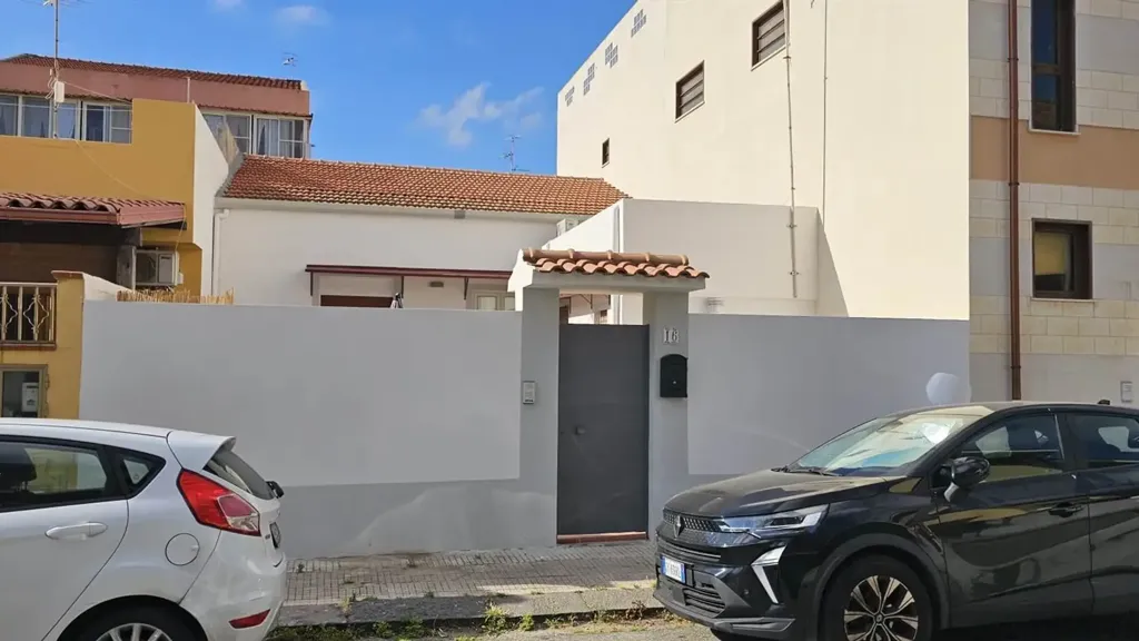 Extérieur - Villa with Garden in Torre Faro, Messina