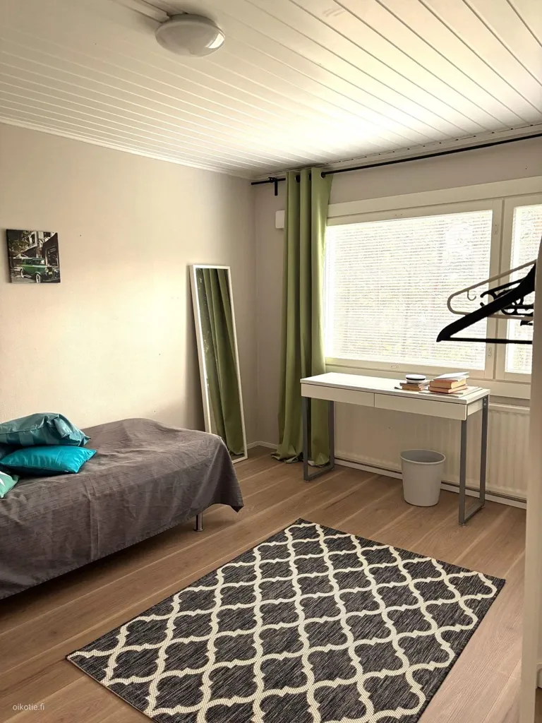 Magamistoad - Spacious House with Sauna in Neuvottoma