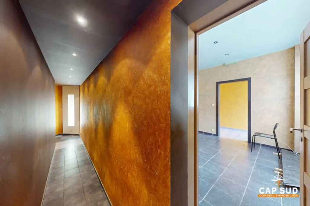 Hallway - Characterful Building with Jacuzzi in Cap Sud