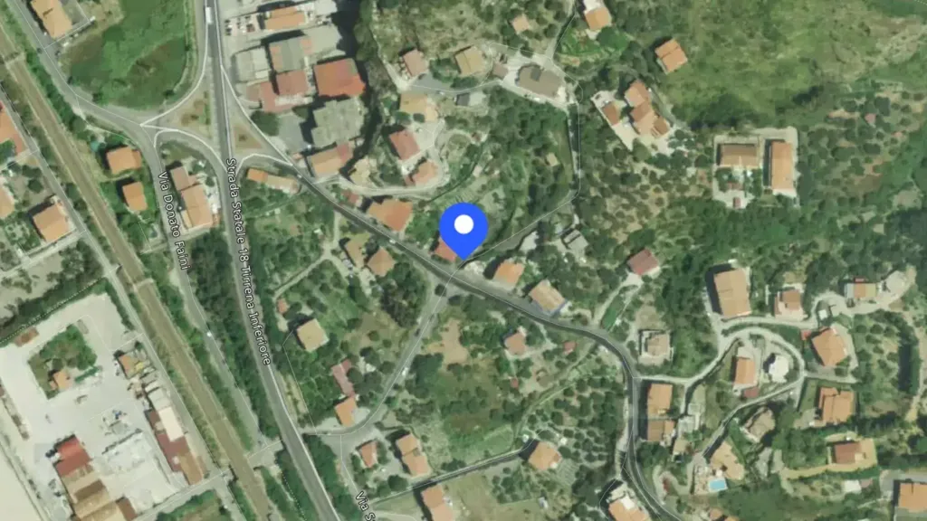 Residential Property in Auction, Cetraro