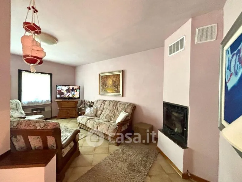 Elutuba - Terraced House with Private Courtyard in Spilimbergo Centre