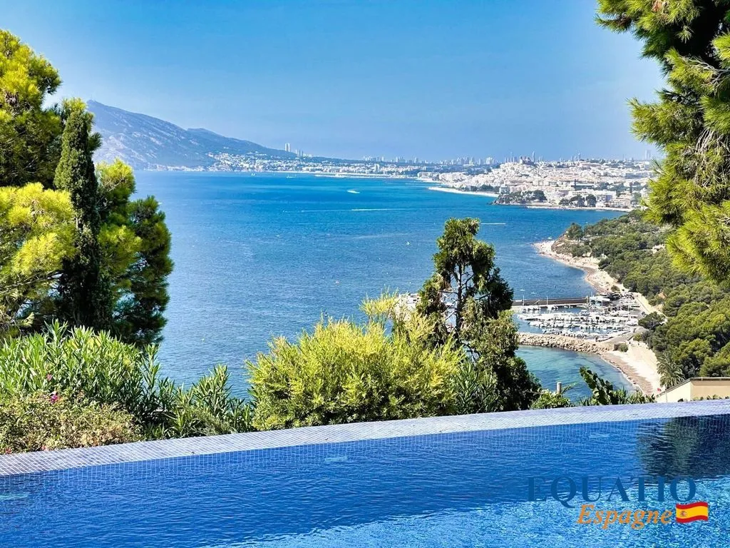Pool - Luxury House with Seafront Views in Altea