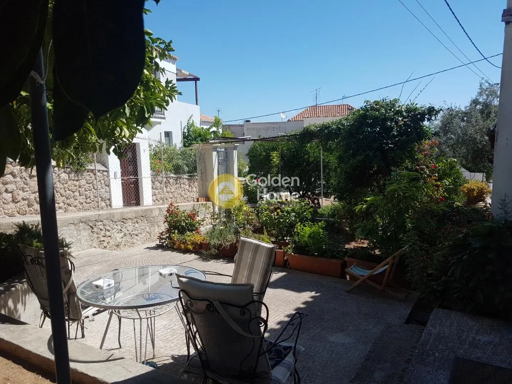 Aed - Apartment with Sea View in Spetses Centre