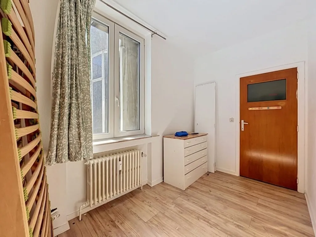 Magamistoad - 2-Bedroom Apartment in Auderghem