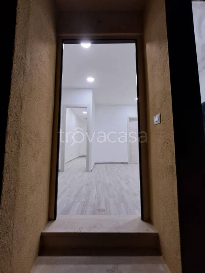 Ingresso - Five-Level Auction Apartment in Castel Vittorio