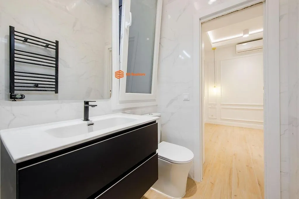 Vannitoad - Modern Flat with A/C in Retiro District