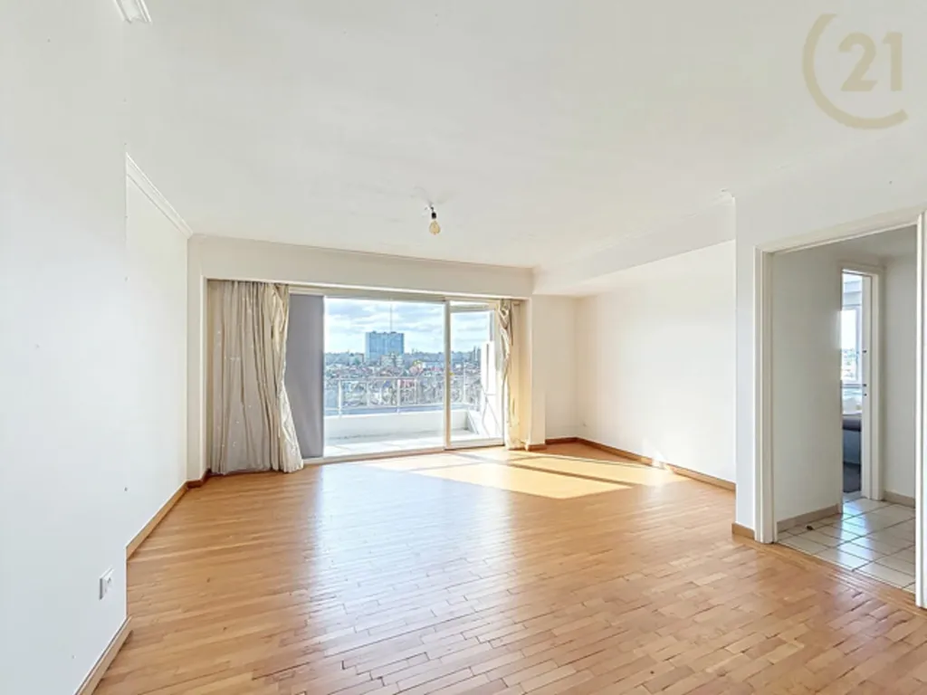 Soggiorno - Apartment with West Terrace in Anderlecht