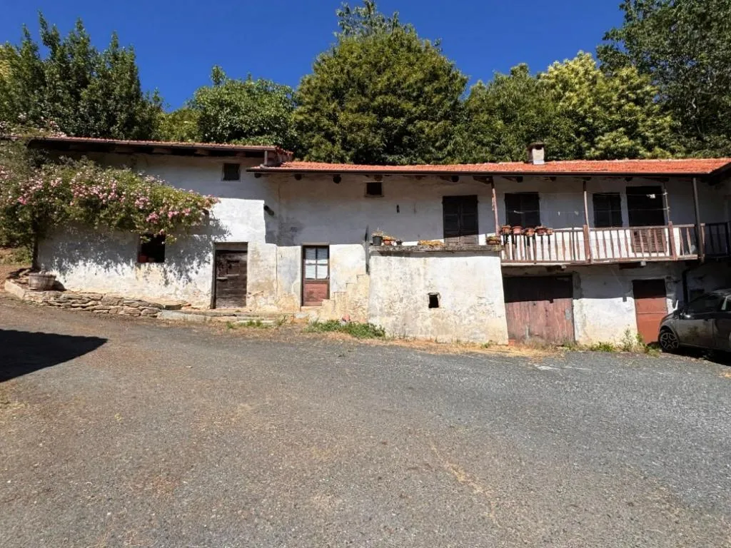 Esterno - Rustic Property with 25,700m² Land in Verzuolo