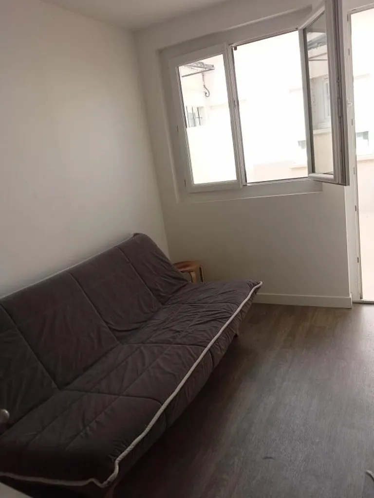 Elutuba - Studio with Kitchenette in TALENCE