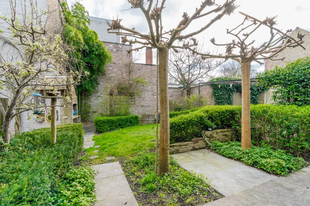 Jardin - Townhouse avec Piscine à Bruges