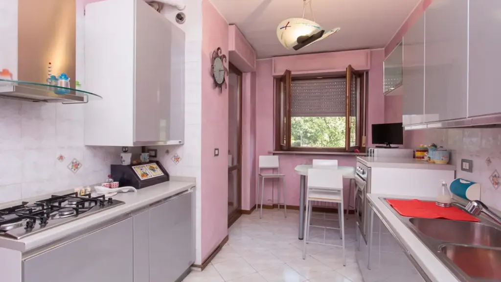 Köök - Trilocale with Balcony in Figino, Milan
