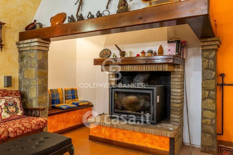 Soggiorno - Rustic Umbrian Casale with Two Units in Perugia