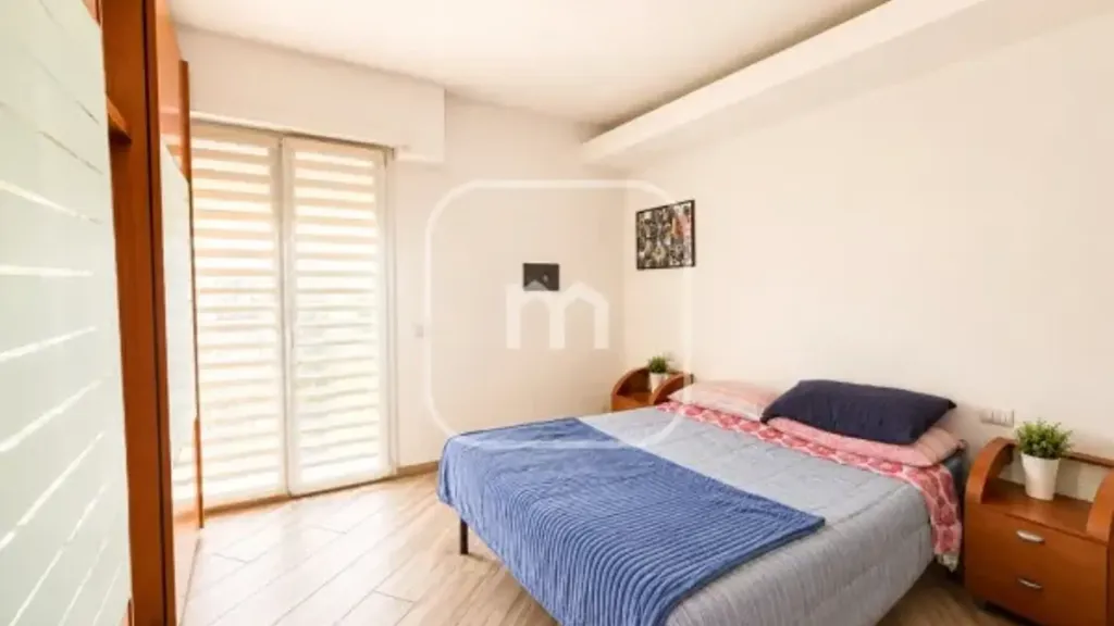 Chambres - Modernised Apartment with Balcony in Rome