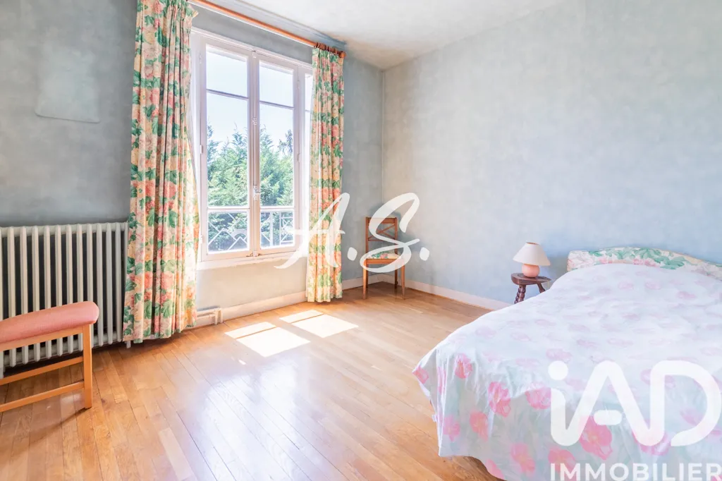 Chambres - Maison de Charme avec Jardin à Sceaux