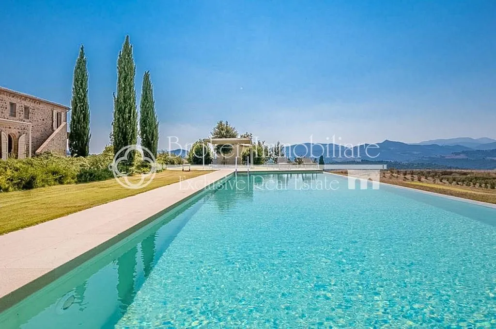 Piscine - Luxury Villa with Infinity Pool in Volterra, Tuscany