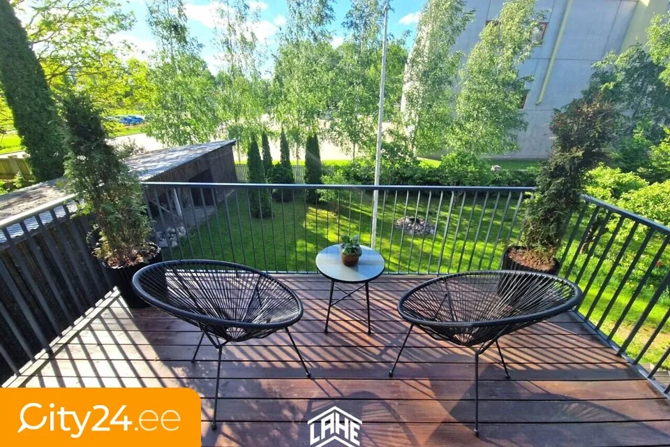Rõdu - 5-Bedroom Apartment with Balcony in Tartu