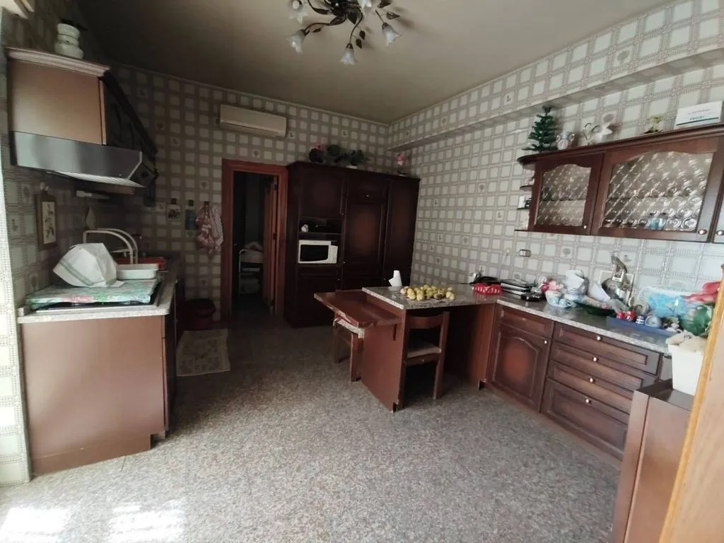 Cuisine - Luxury Villa with Private Garden in Palermo