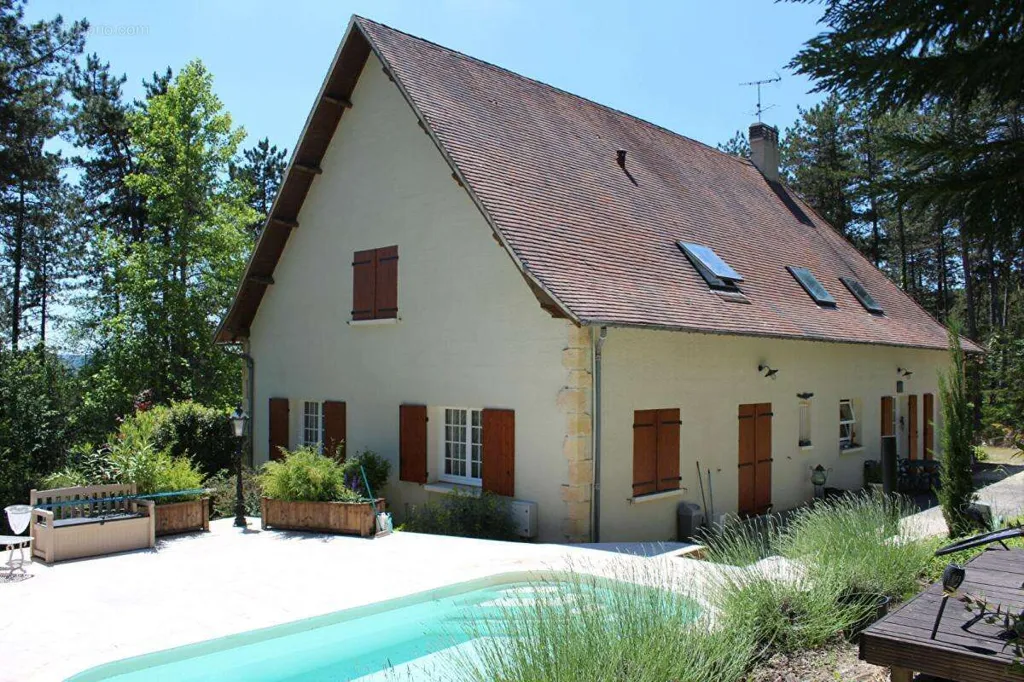 Pool - Traditional House with Pool in Périgord Blanc